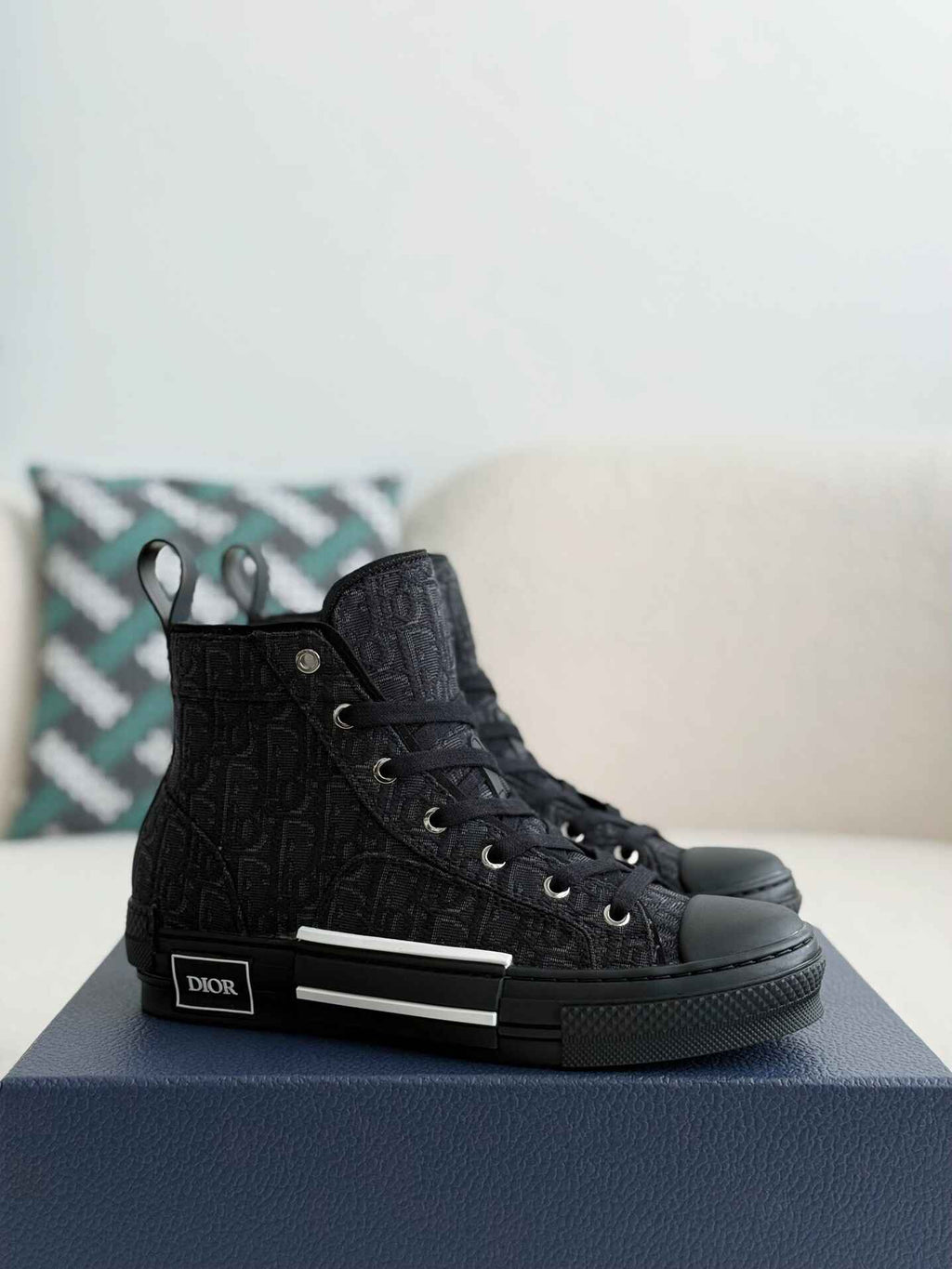 Dior B23 High-Top Sneaker in Black Dior Oblique Jacquard