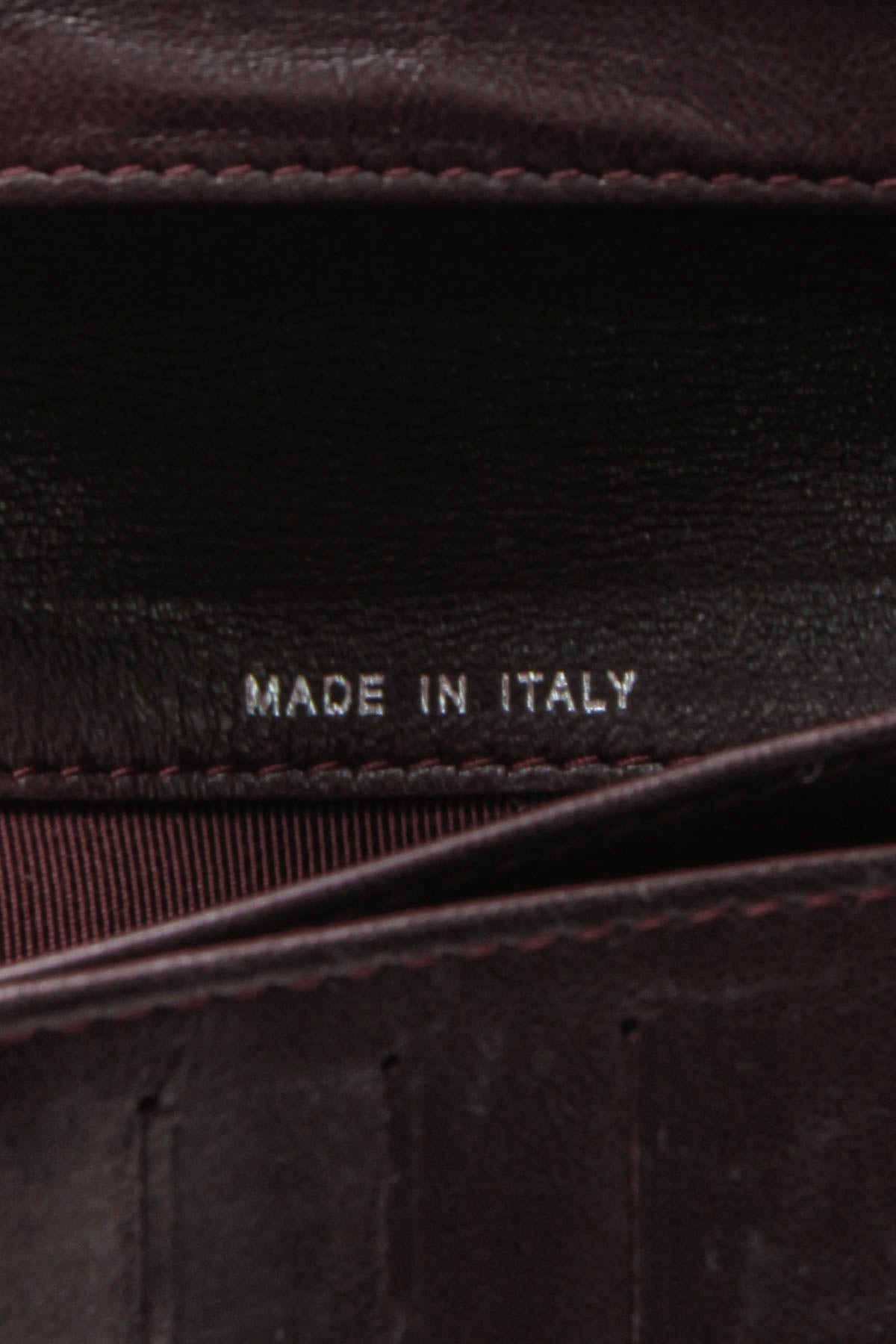 Quilted L Yen Wallet - Black
