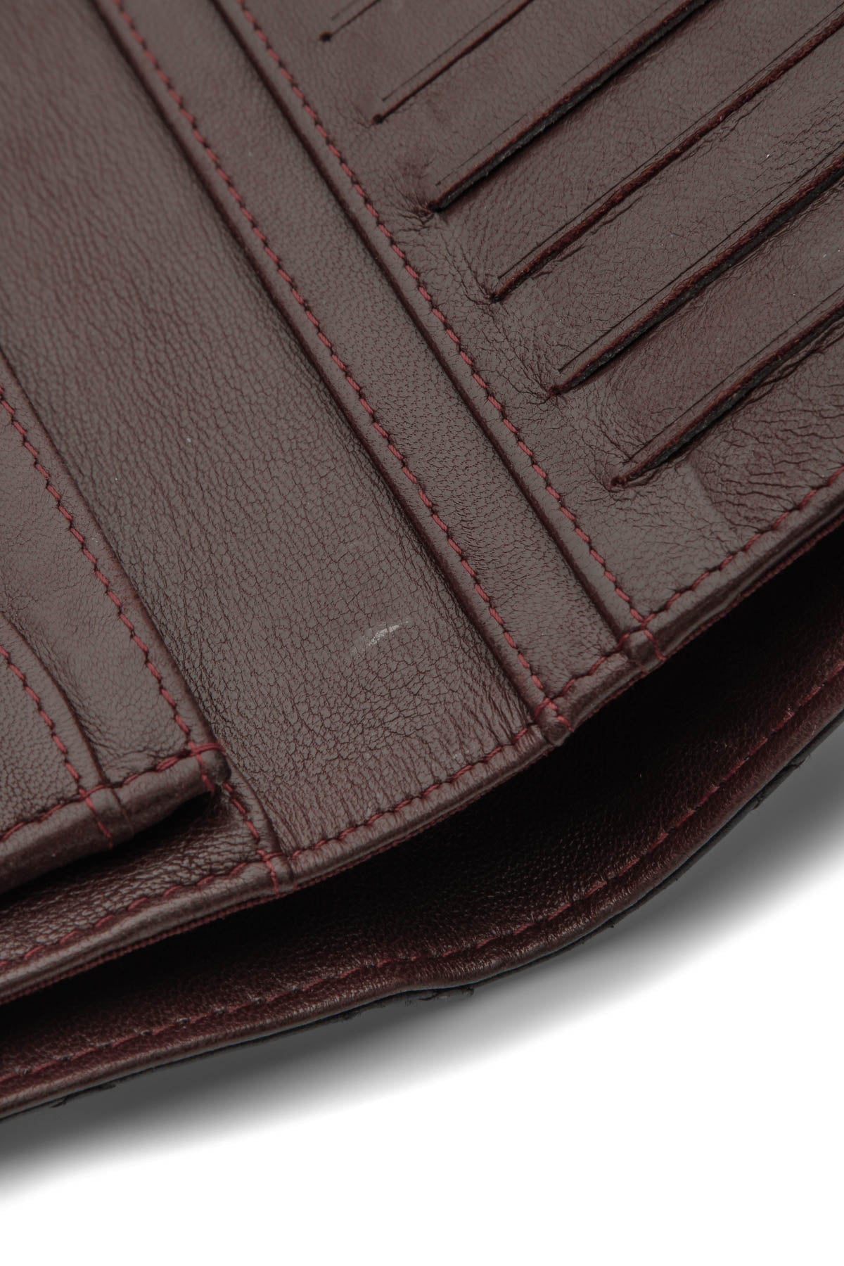 Quilted L Yen Wallet - Black