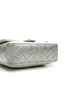 Classic Jumbo Single Flap Bag - Silver