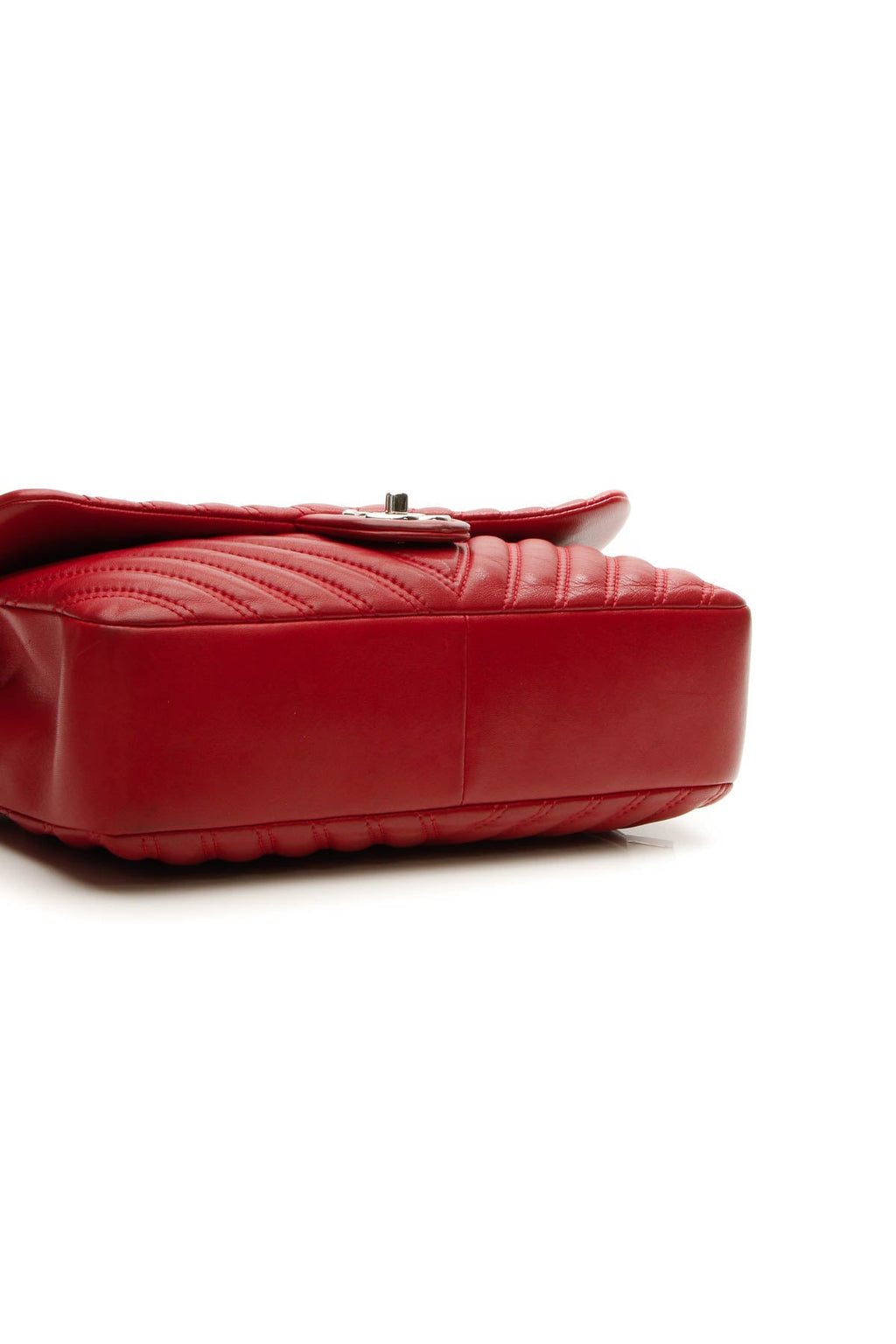Chevron Quilted Jumbo Single Flap Bag - Red
