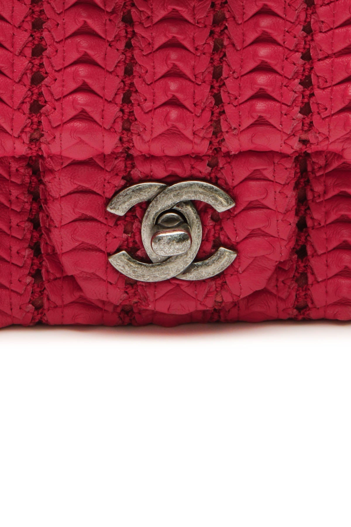 Crochet Small Flap Bag - Raspberry