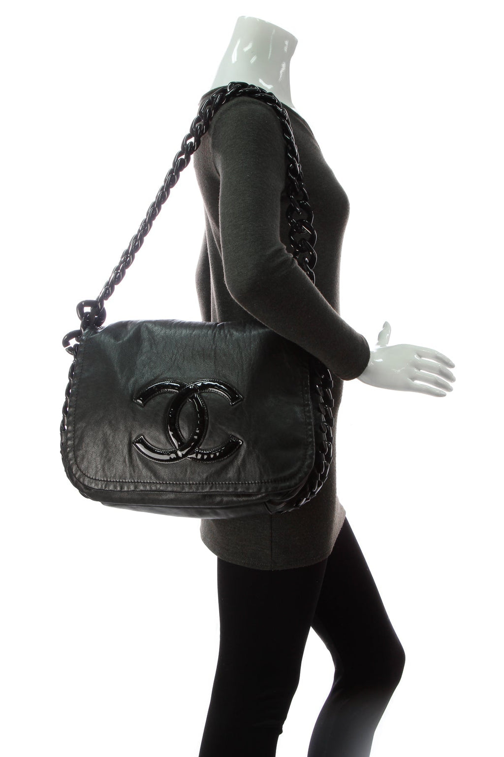 Modern Chain Flap Bag - Black