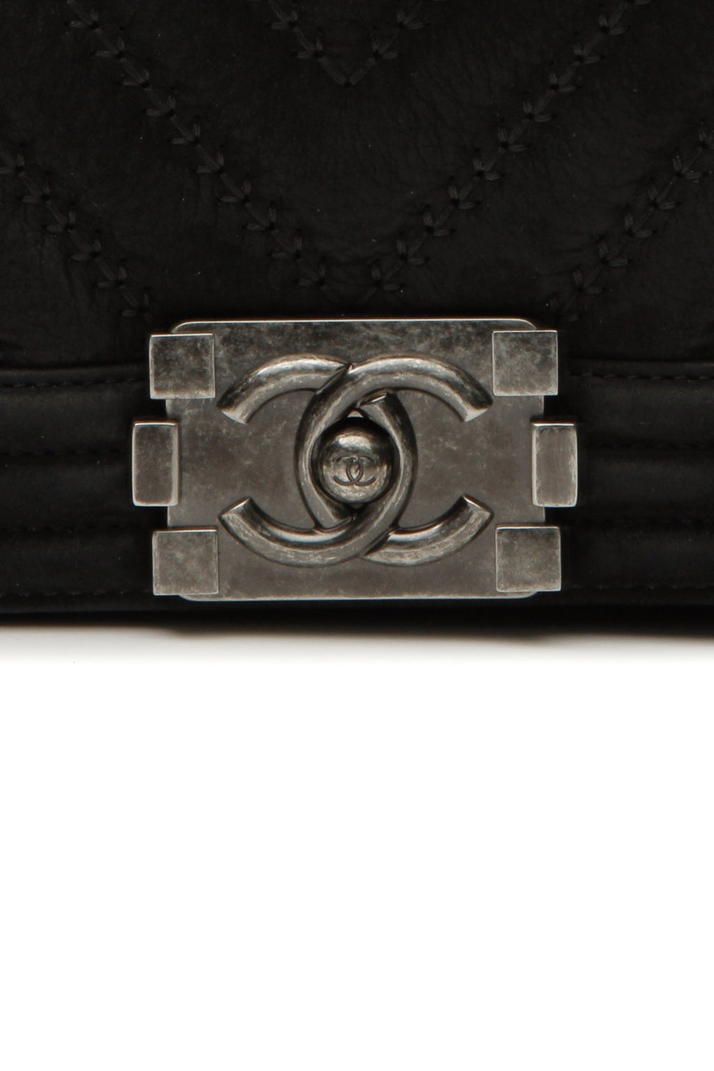 Chevron Old Medium Boy Bag - Black