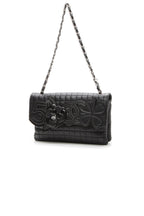 Camellia No.5 Flap Shoulder Bag - Black