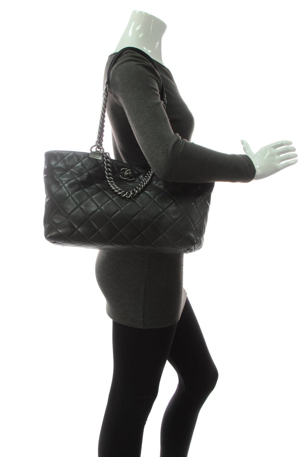 Two-Way Chain Tote Bag - Black