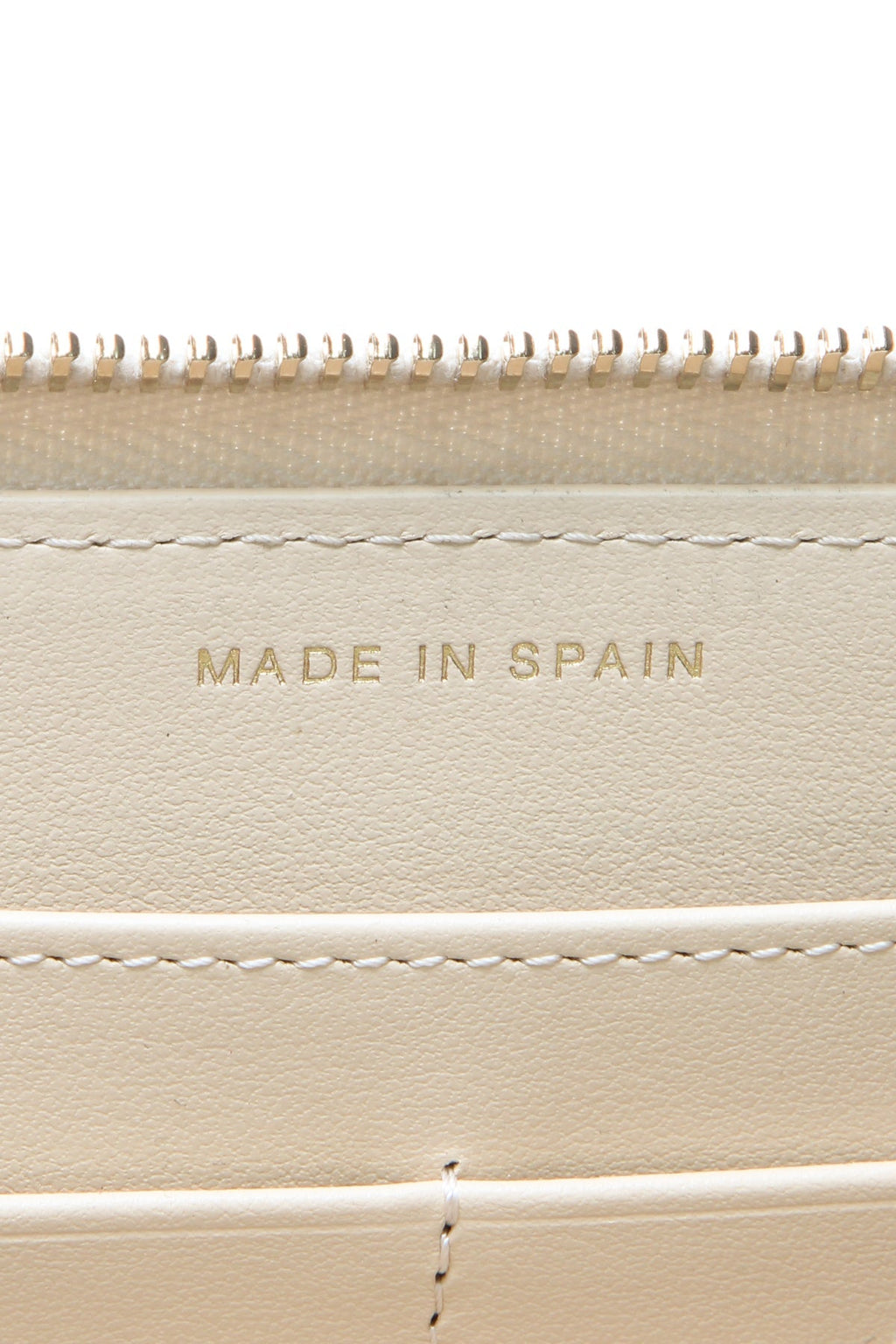 Quilted 19 Zip-Around Wallet - Beige