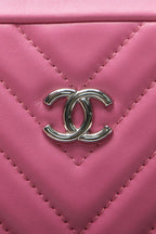 Promenade Camera Bag - Hot Pink