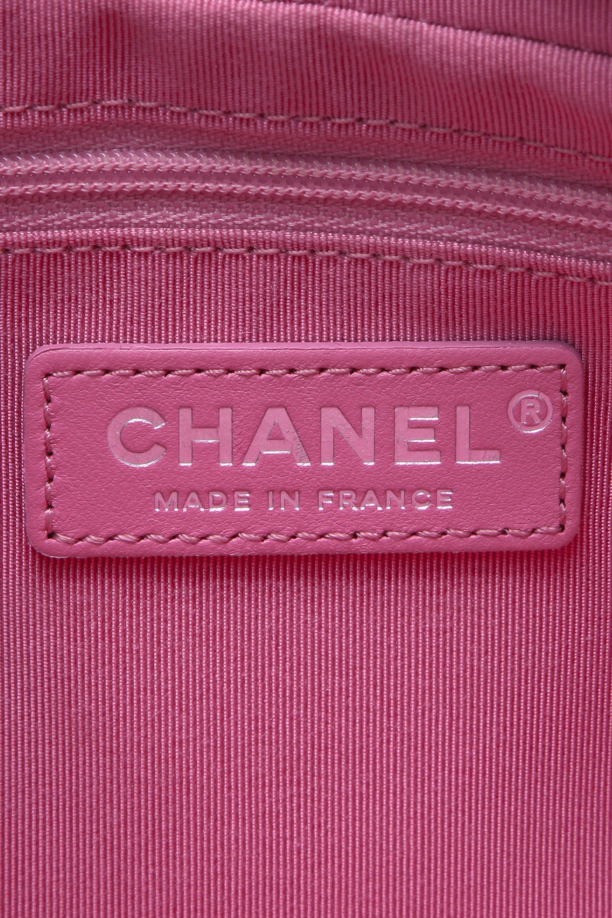 Promenade Camera Bag - Hot Pink