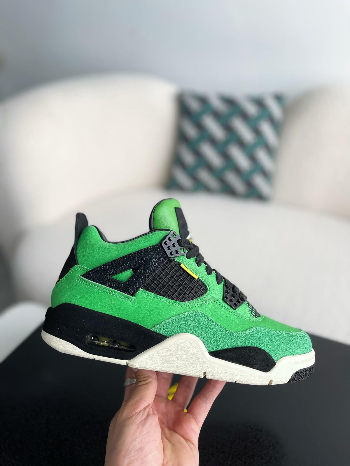 Air Jordan 4 Retro “Manila” Green Black