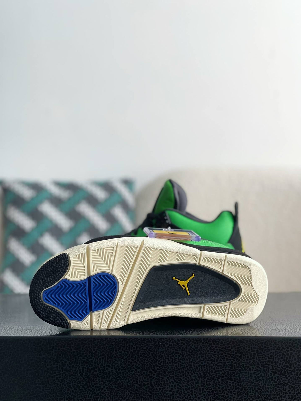 Air Jordan 4 Retro “Manila” Green Black