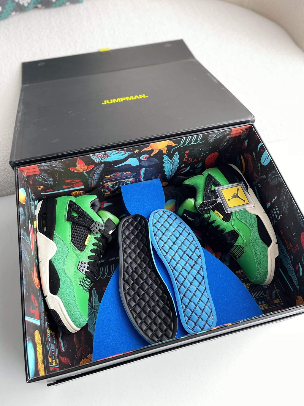 Air Jordan 4 Retro “Manila” Green Black