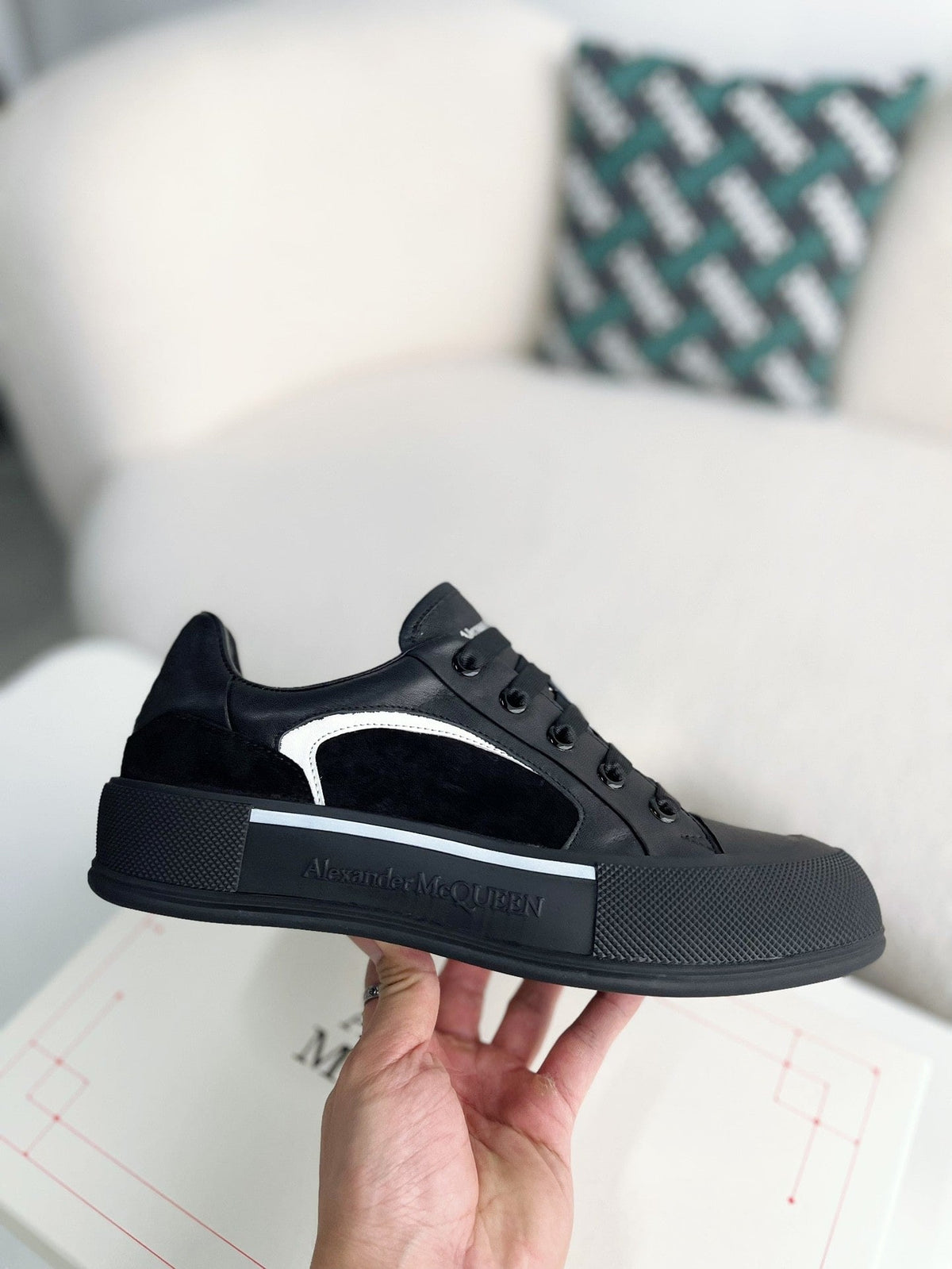 Alexander McQueen Skate Deck Plimsoll Sneakers - Black Leather Suede
