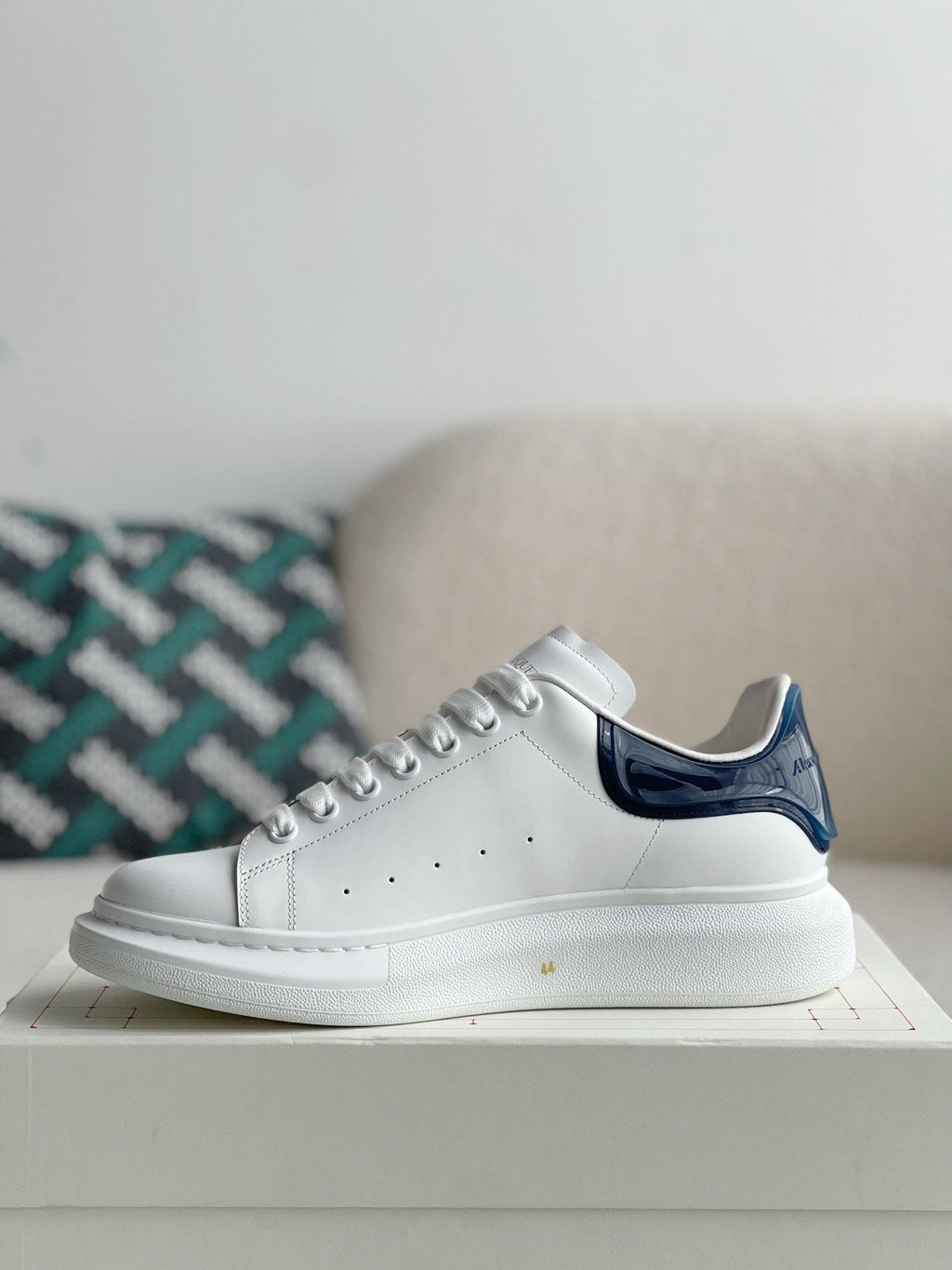 Alexander McQueen White Leather Oversized Sneakers with Navy Blue Patent Heel