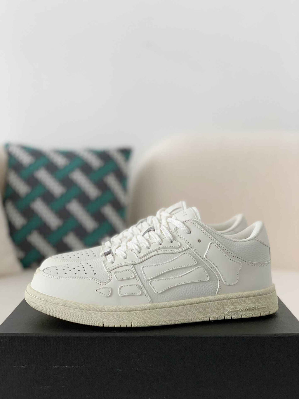 Amiri Skel Top Low – Triple White Grained Leather