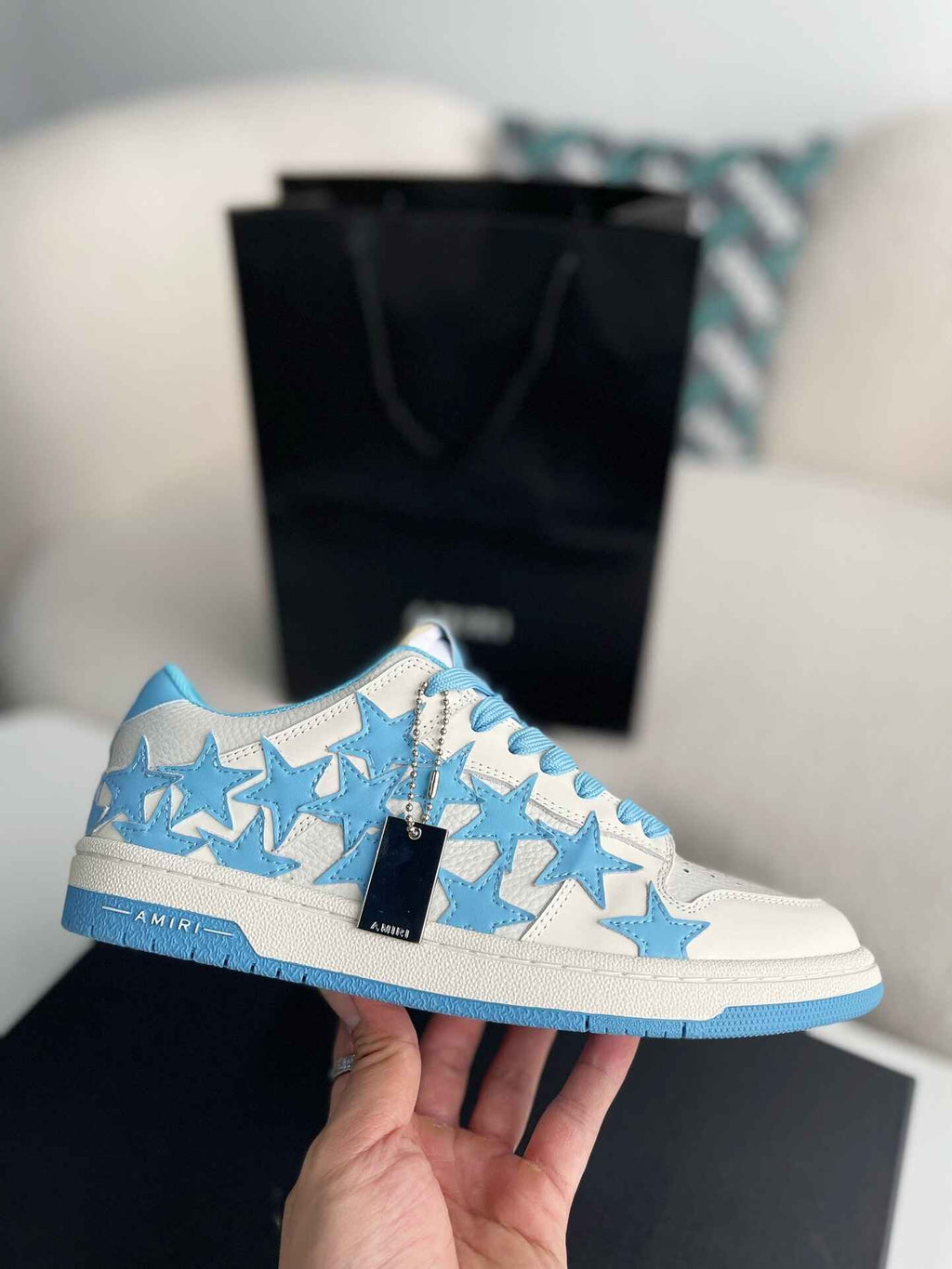 Amiri Star Burst Low – White Grained Leather & Sky Blue Stars