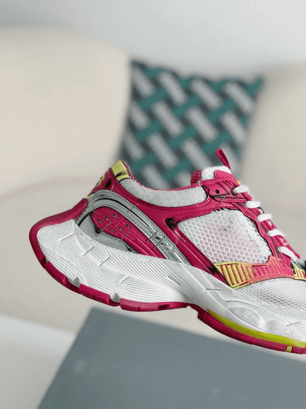 Balenciaga 10XL Sneaker – White, Pink & Yellow