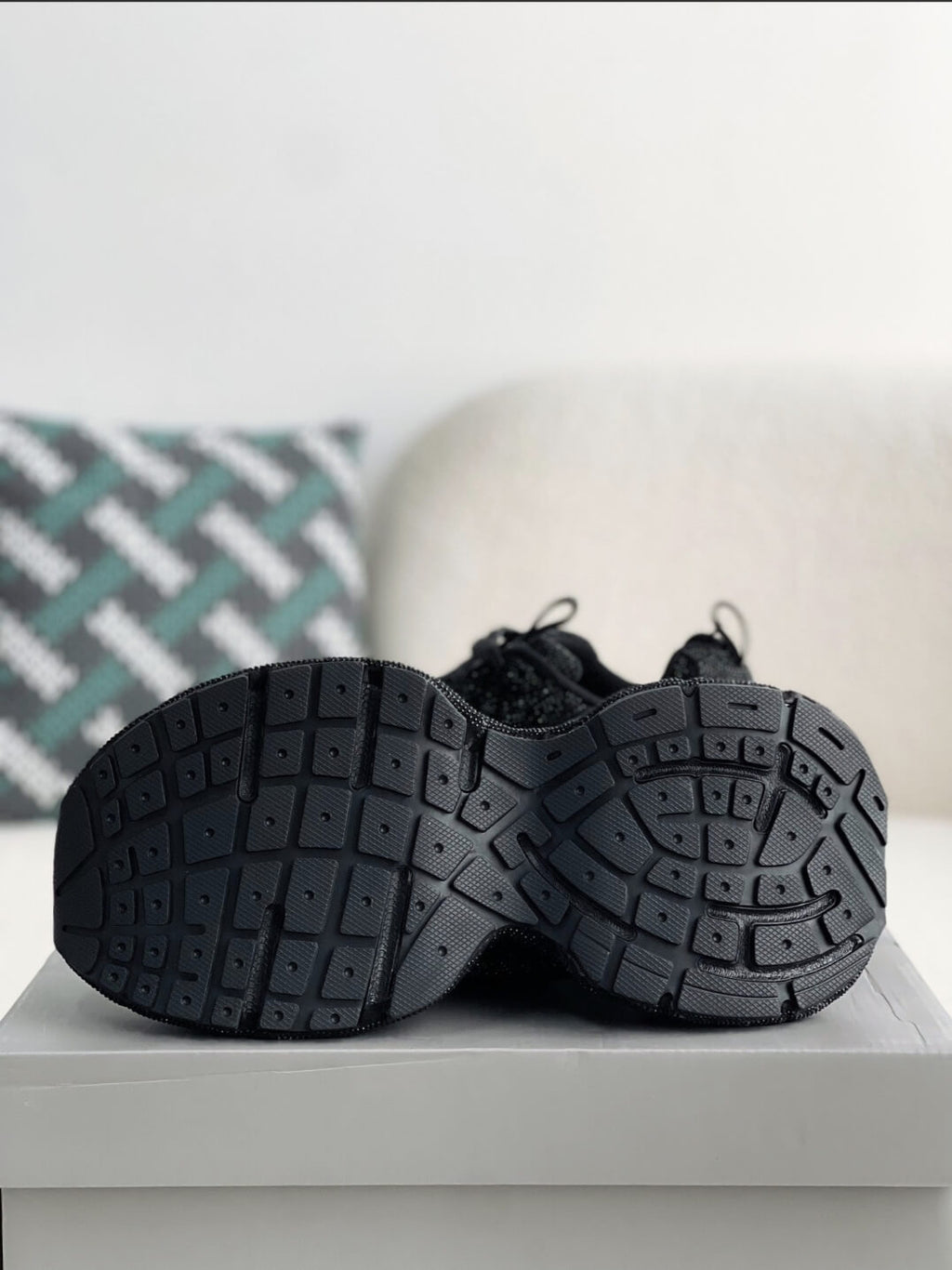 Balenciaga 3XL Sneaker Rhinestone – Full Black