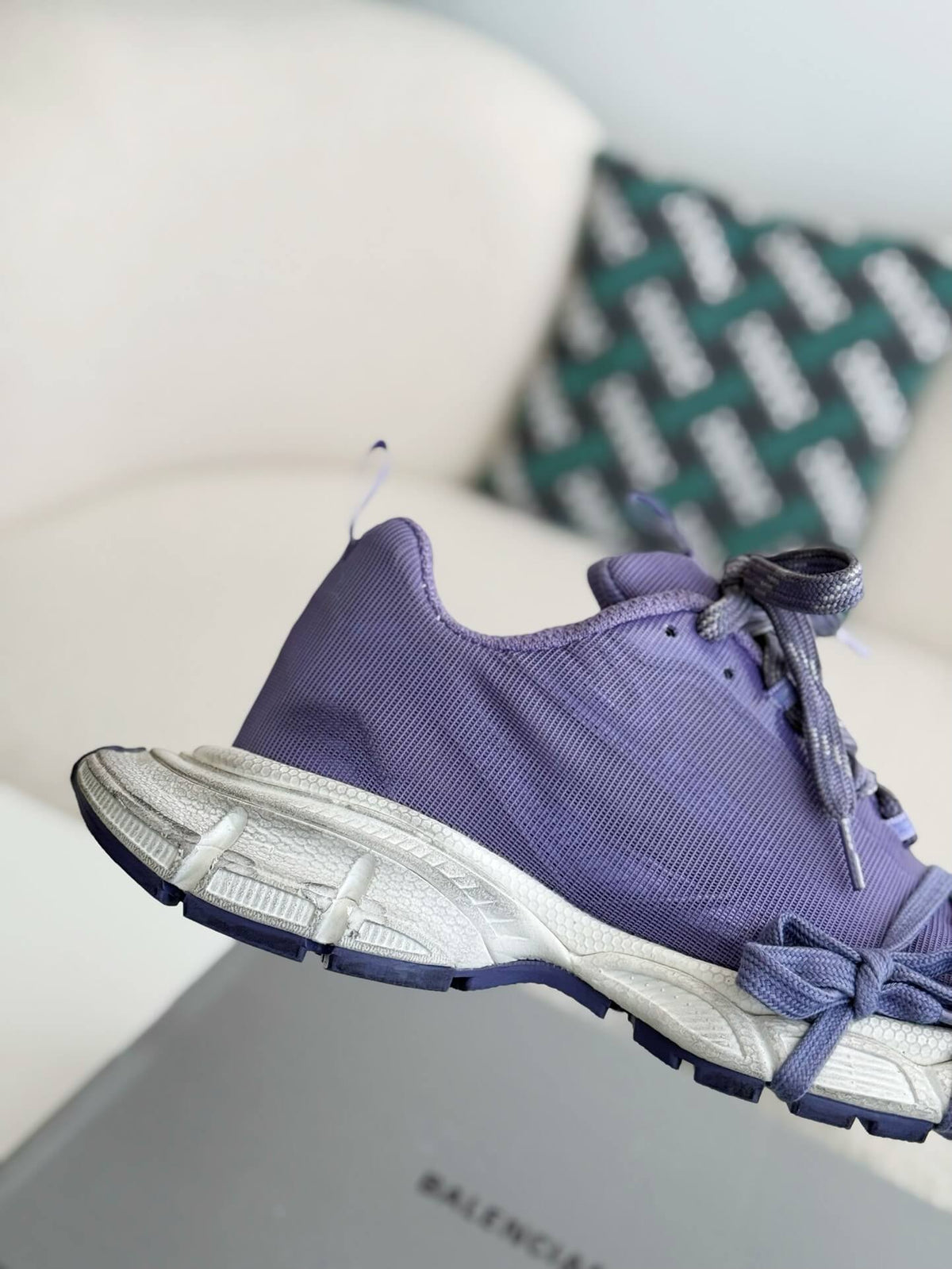 Balenciaga 3XL Sneaker – Purple & White