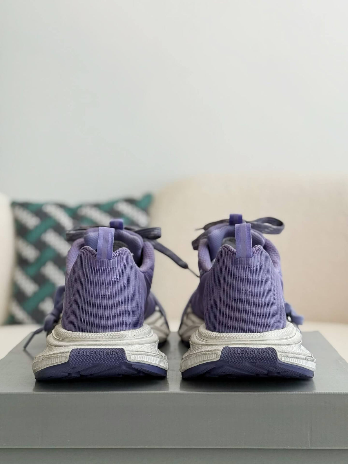 Balenciaga 3XL Sneaker – Purple & White