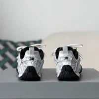 Balenciaga Radar Gradient Lines Sneaker – Silver, White & Blue