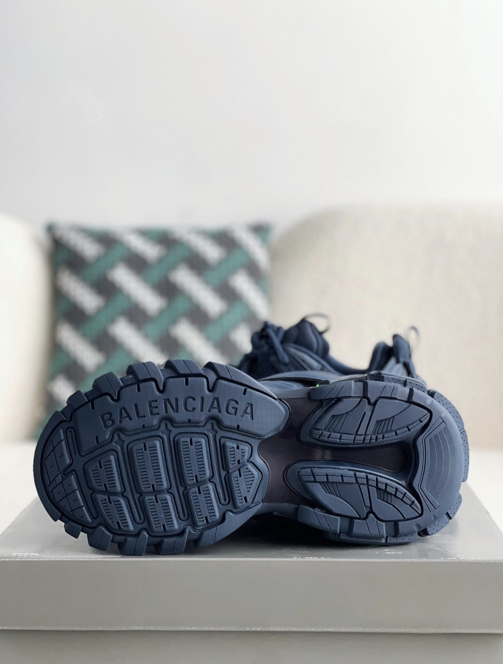 Balenciaga Track Sneaker LED – Marine Blue / Navy
