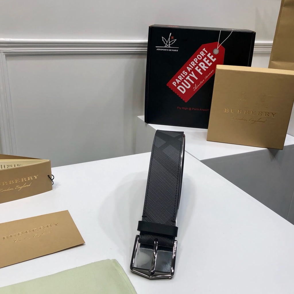 Burberry Black Check-Print Reversible Faux-Leather Belt