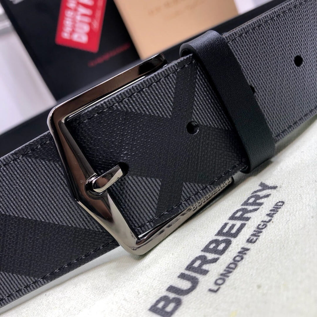Burberry Black Check-Print Reversible Faux-Leather Belt