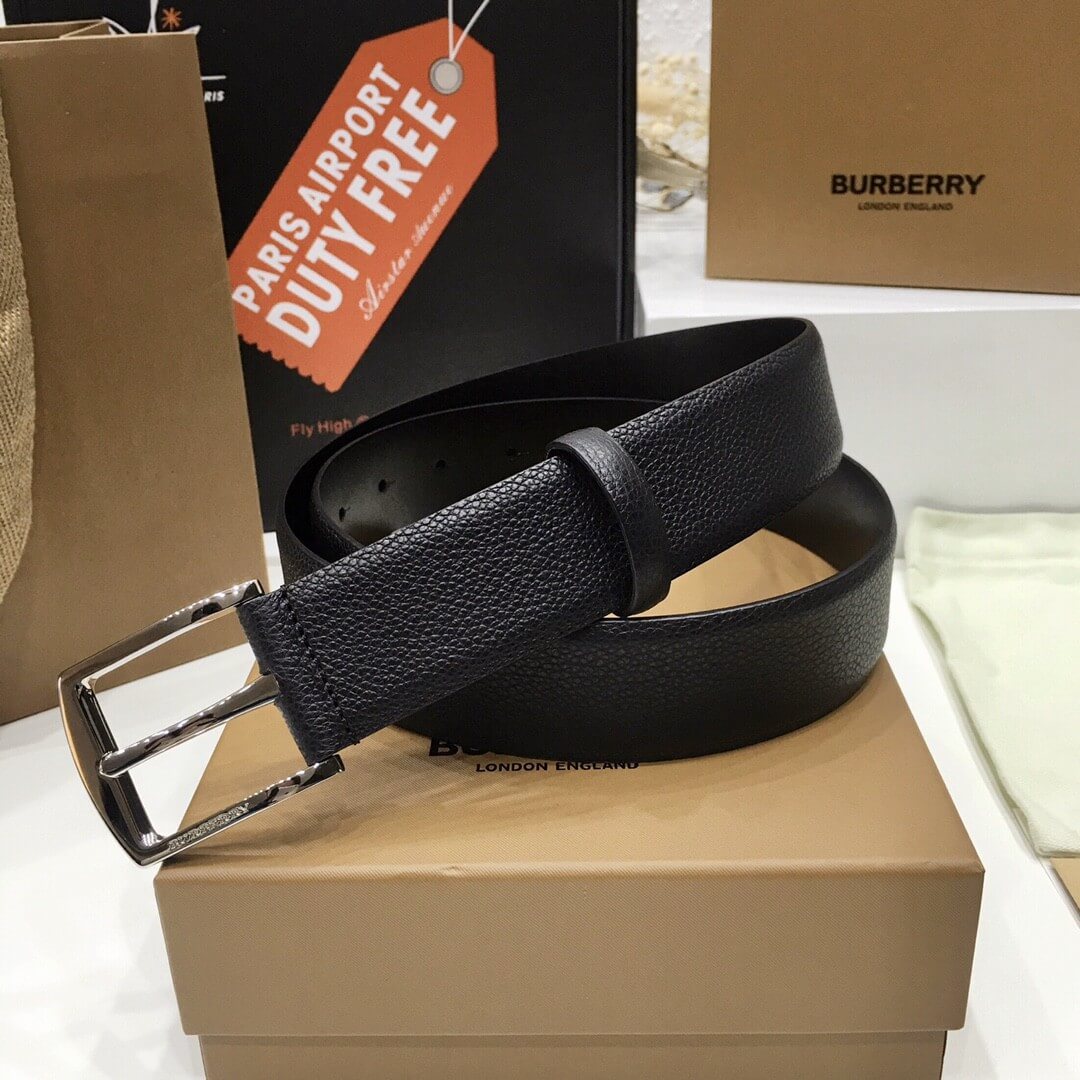 Burberry Black Grained Leather Joe Buckle Belt with Polished Silver Hardware