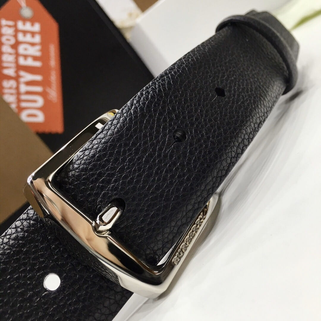 Burberry Black Grained Leather Joe Buckle Belt with Polished Silver Hardware