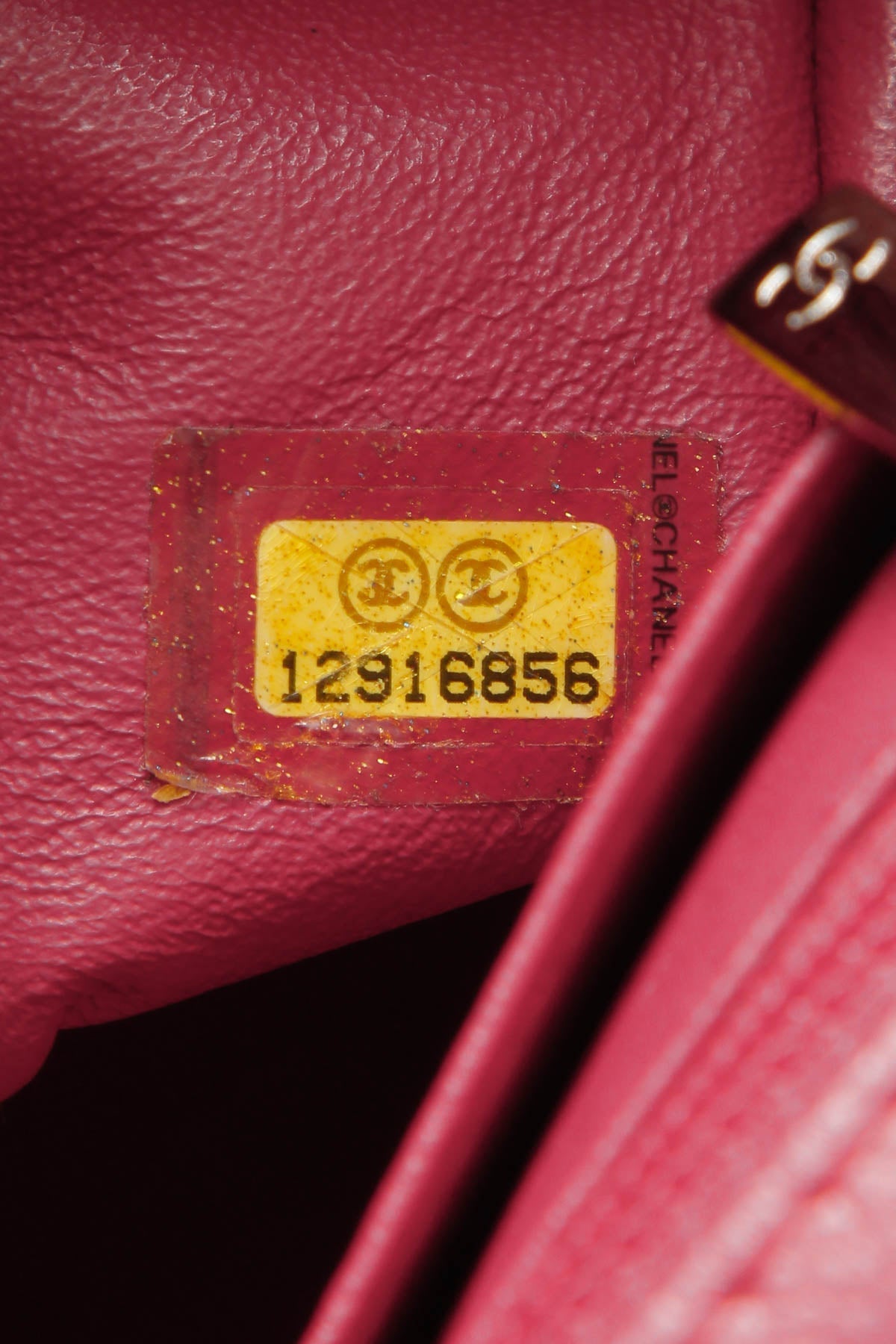 Classic Jumbo Single Flap Bag - Raspberry