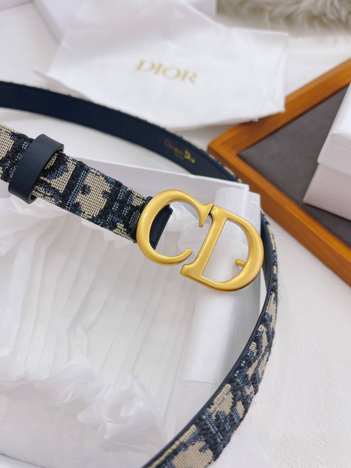 Christian Dior 30 Montaigne Reversible Belt in Blue Smooth Calfskin and Dior Oblique Jacquard