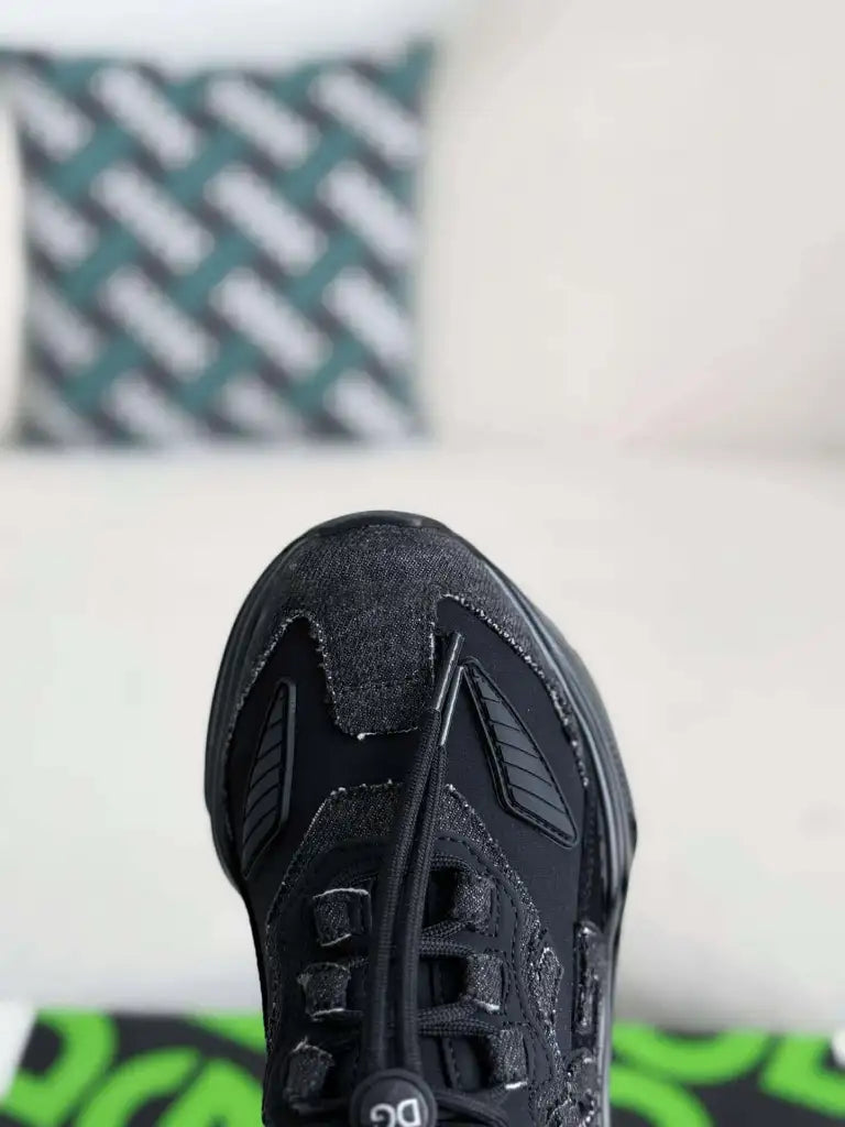 Dolce & Gabbana Daymaster Sneaker – All-Black Mixed Material