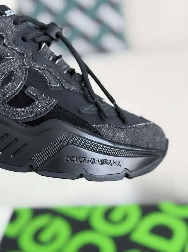 Dolce & Gabbana Daymaster Sneaker – All-Black Mixed Material