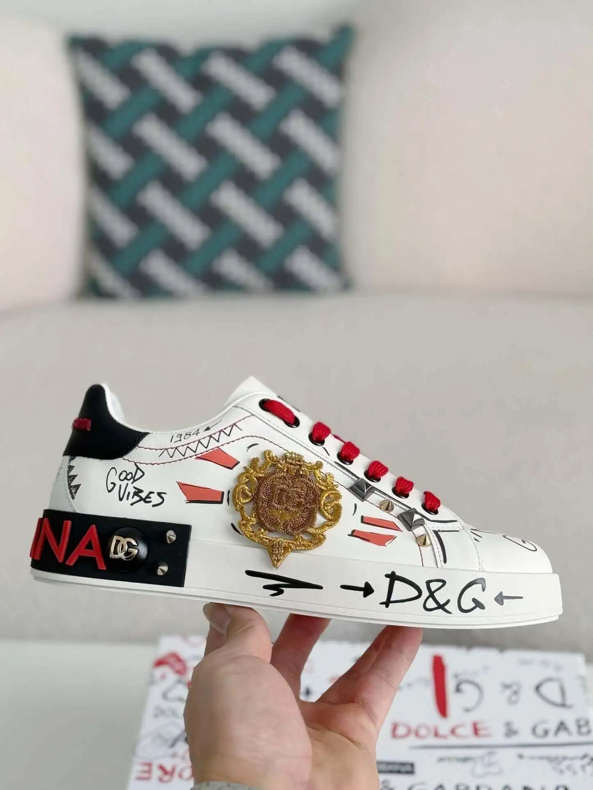Dolce & Gabbana Portofino Sneaker – White Graffiti & Gold Crest
