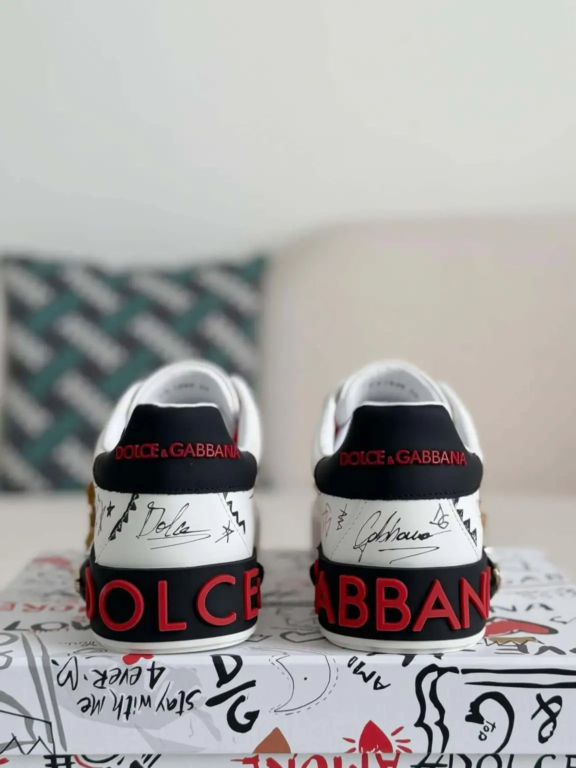 Dolce & Gabbana Portofino Sneaker – White Graffiti & Gold Crest