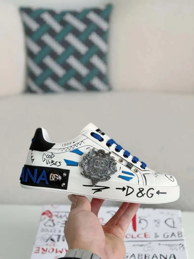 Dolce & Gabbana Portofino Sneaker – White Graffiti & Silver Crest