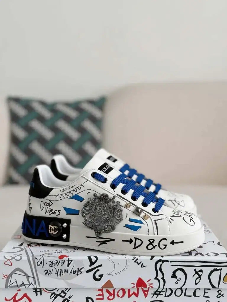 Dolce & Gabbana Portofino Sneaker – White Graffiti & Silver Crest