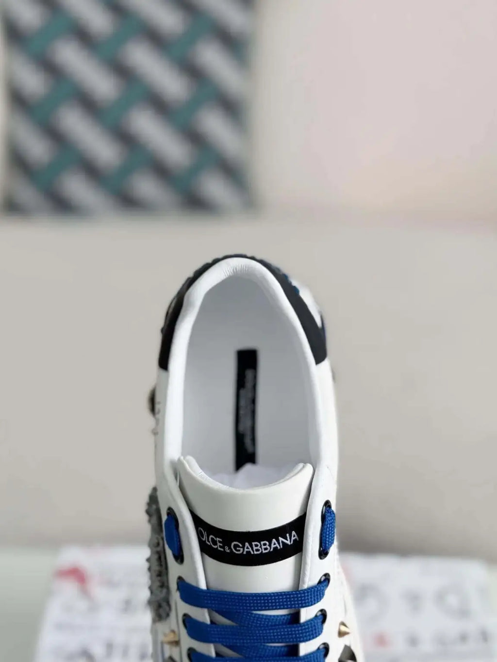 Dolce & Gabbana Portofino Sneaker – White Graffiti & Silver Crest
