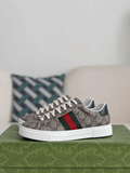 Gucci Ace Sneaker GG Supreme Canvas Web Stripe Low Top