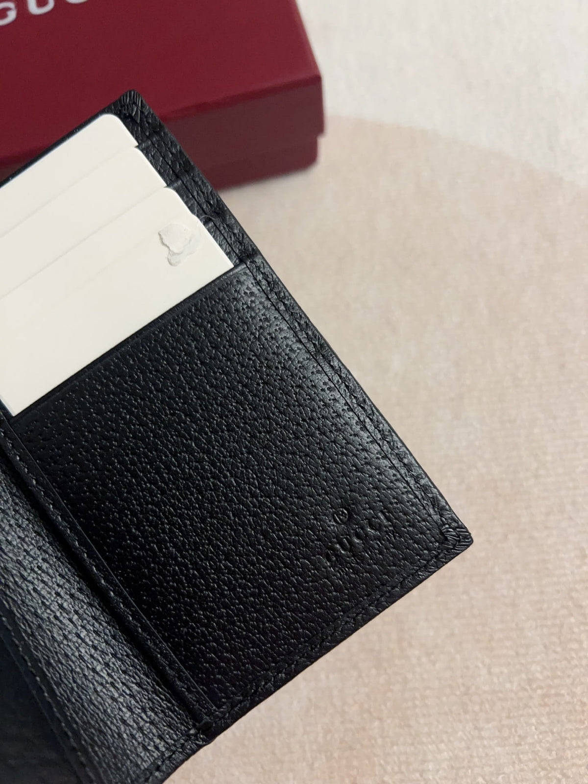 Gucci Men's Ophidia Black Leather Card Case Wallet with Web Stripe - Silver Double G