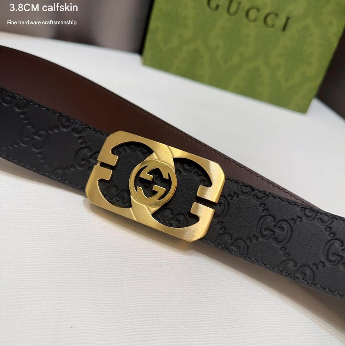 Gucci Signature Black Leather Belt with Cut-Out Gold Interlocking G Plaque Buckle
