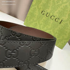 Gucci Signature Black Leather Belt with Cut-Out Gold Interlocking G Plaque Buckle