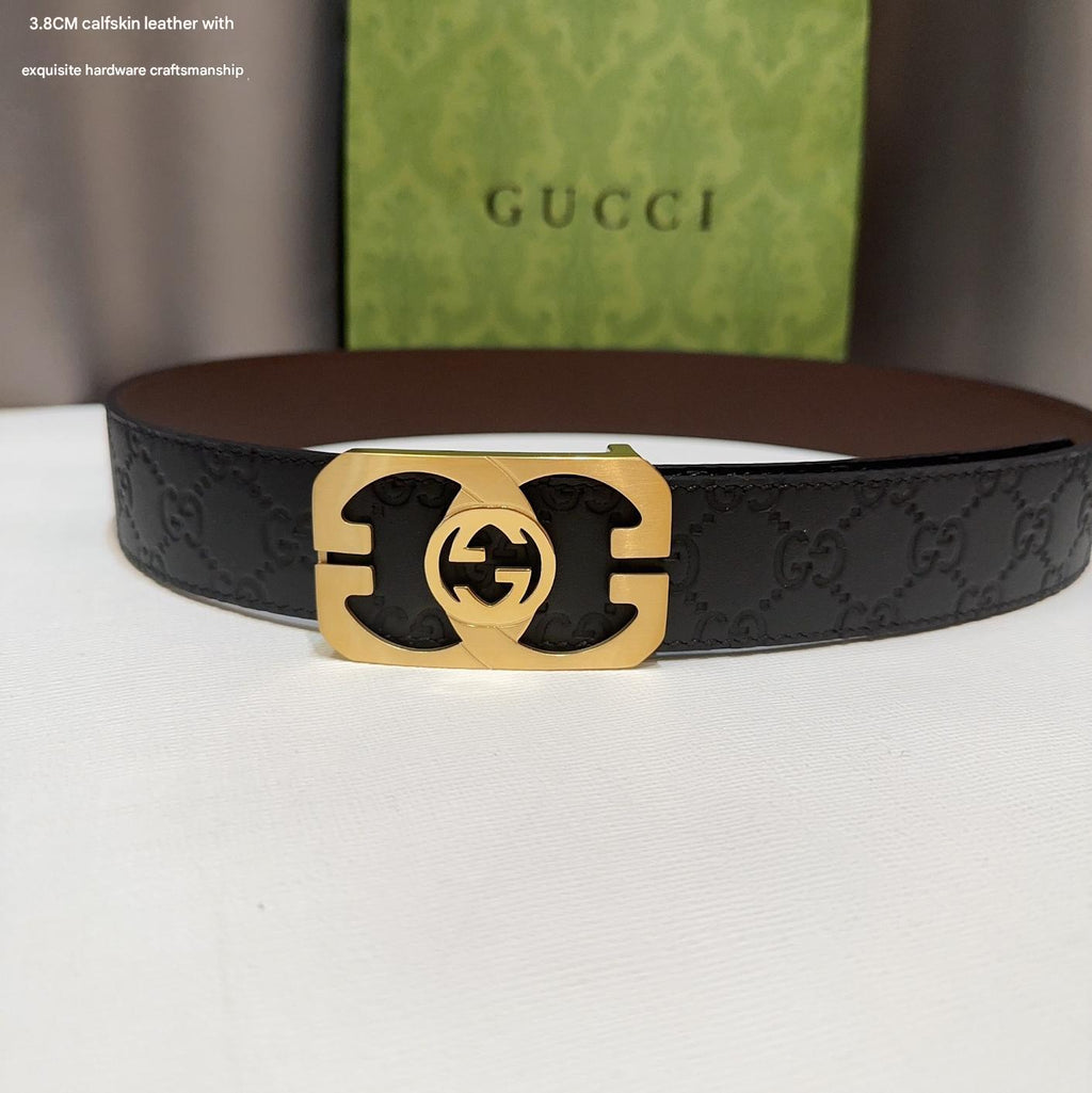 Gucci Signature Black Leather Belt with Cut-Out Gold Interlocking G Plaque Buckle