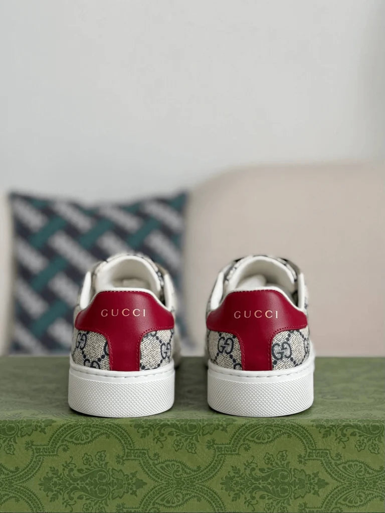 Gucci Ace Sneaker – Beige & Blue GG Supreme Canvas