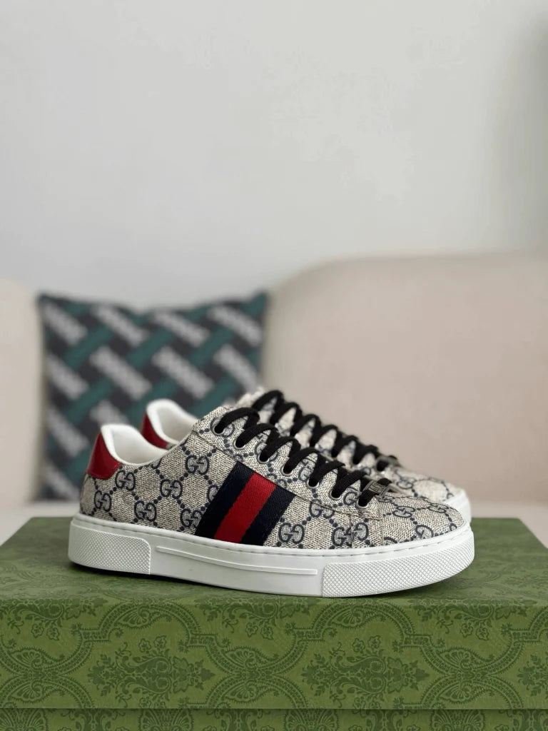 Gucci Ace Sneaker – Beige & Blue GG Supreme Canvas