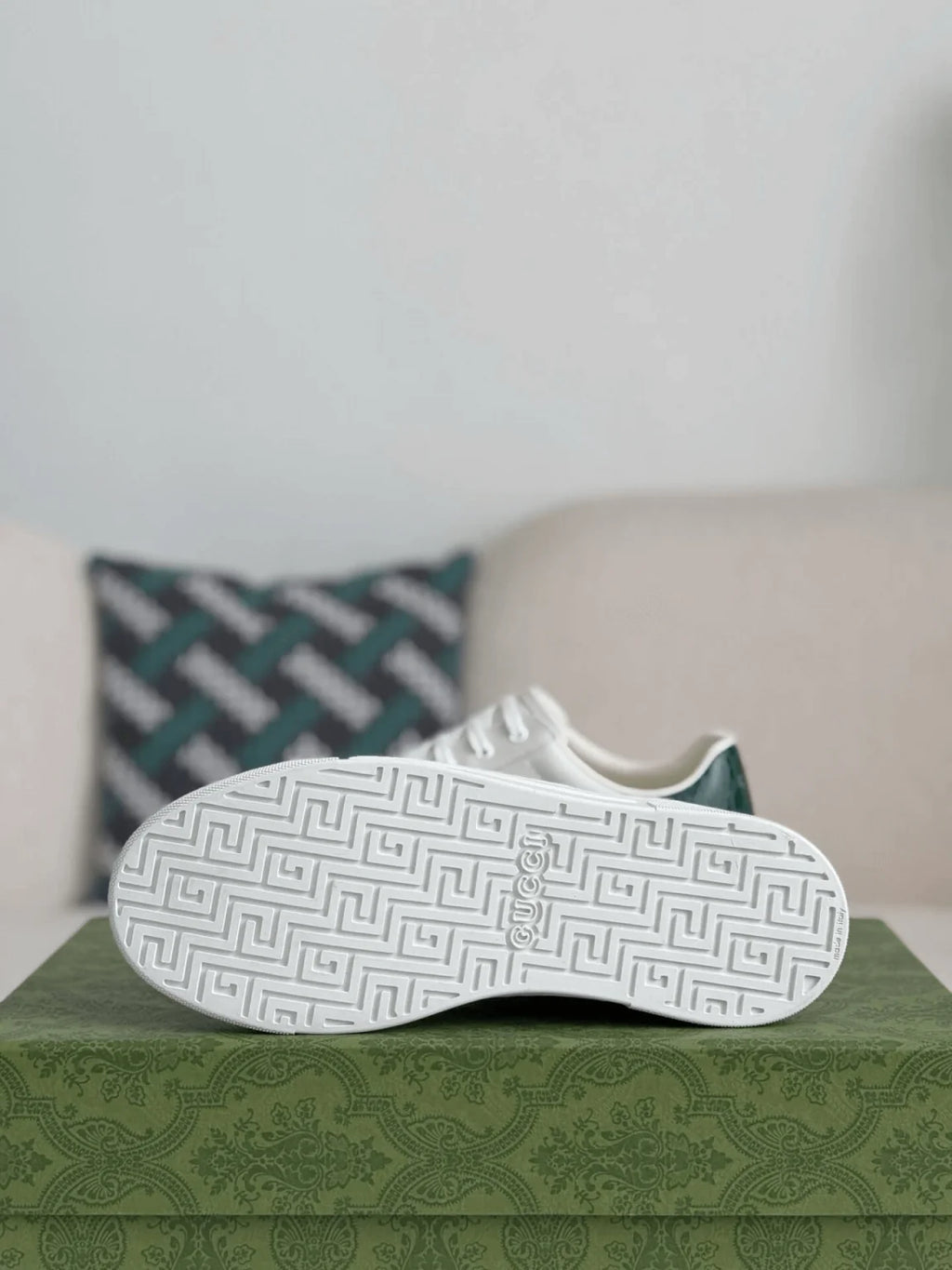 Gucci Ace Sneaker – White Leather with Embroidered Bee