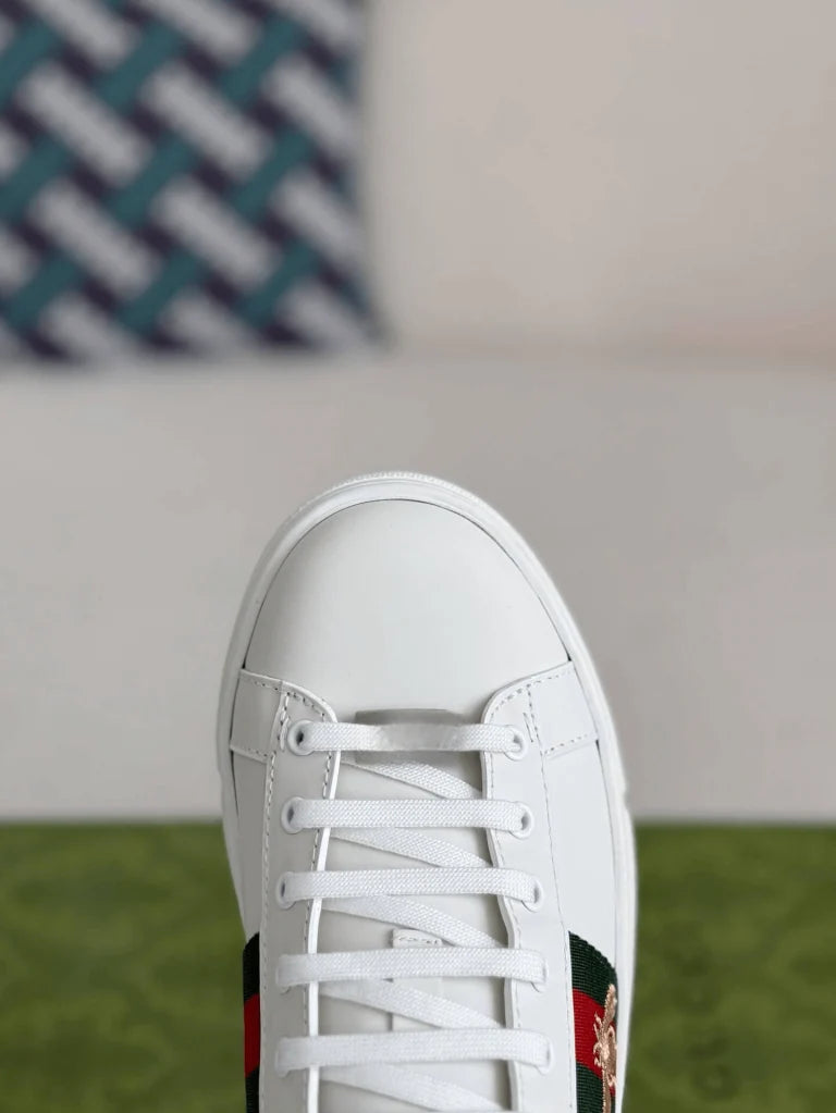 Gucci Ace Sneaker – White Leather with Embroidered Bee