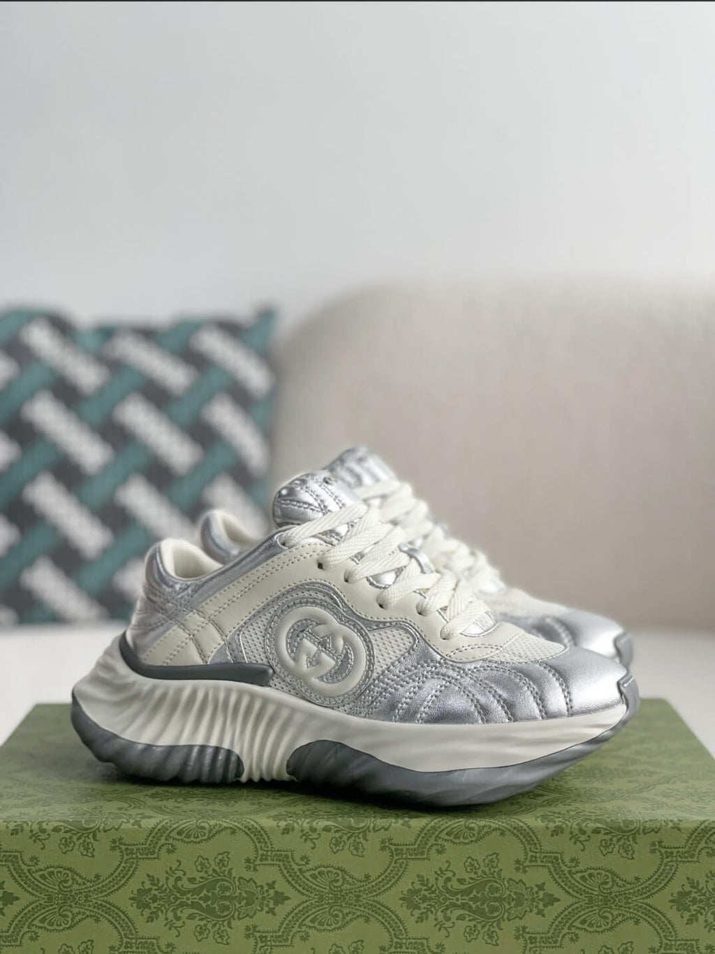 Gucci GG Runner Sneaker – Metallic Silver Leather & White Mesh