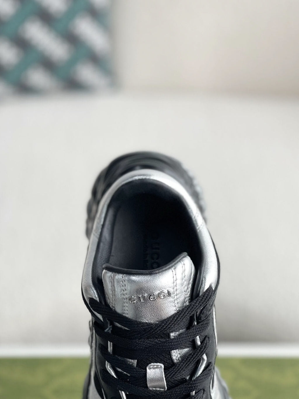 Gucci GG Runner Sneaker – Silver Metallic & Black Leather